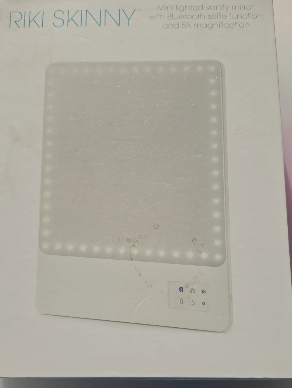 White Lighted Vanity Mirror with Bluetooth & 5X Magnification